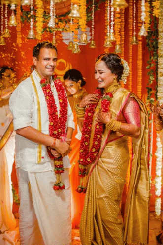 varmala indian wedding